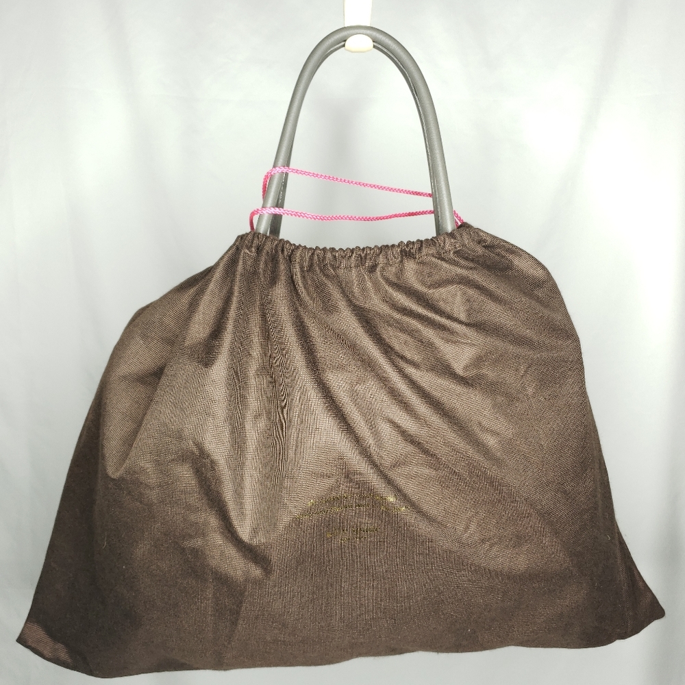 Kate Spade - Cobble Hill Leslie Leather Tote in French Grey - Picture 13 of 14